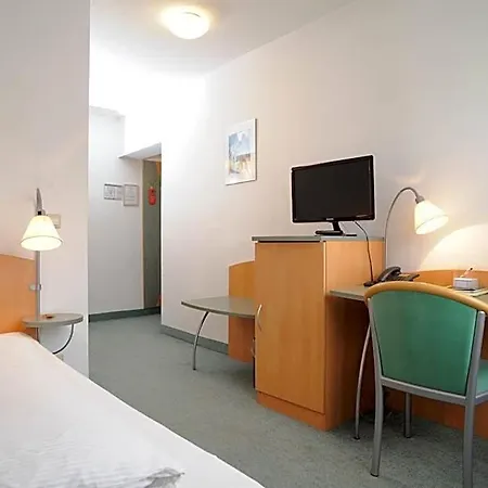 Central-classic 3* Stuttgart